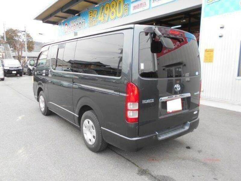 HIACE VAN-5