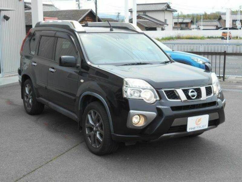 X-TRAIL