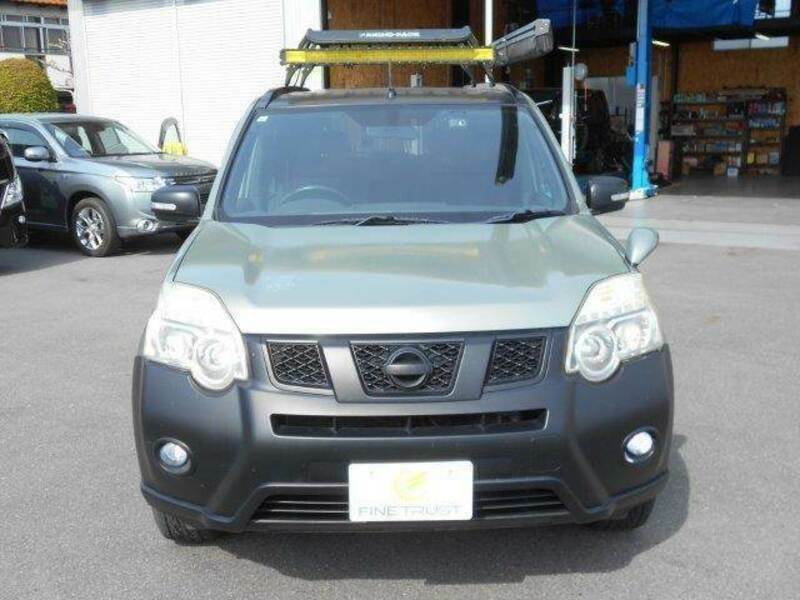 X-TRAIL