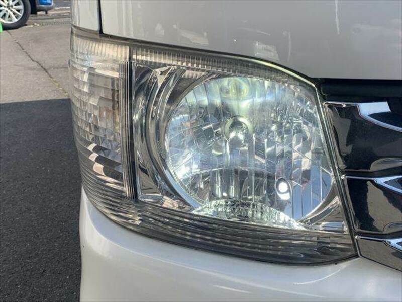 HIACE VAN-9