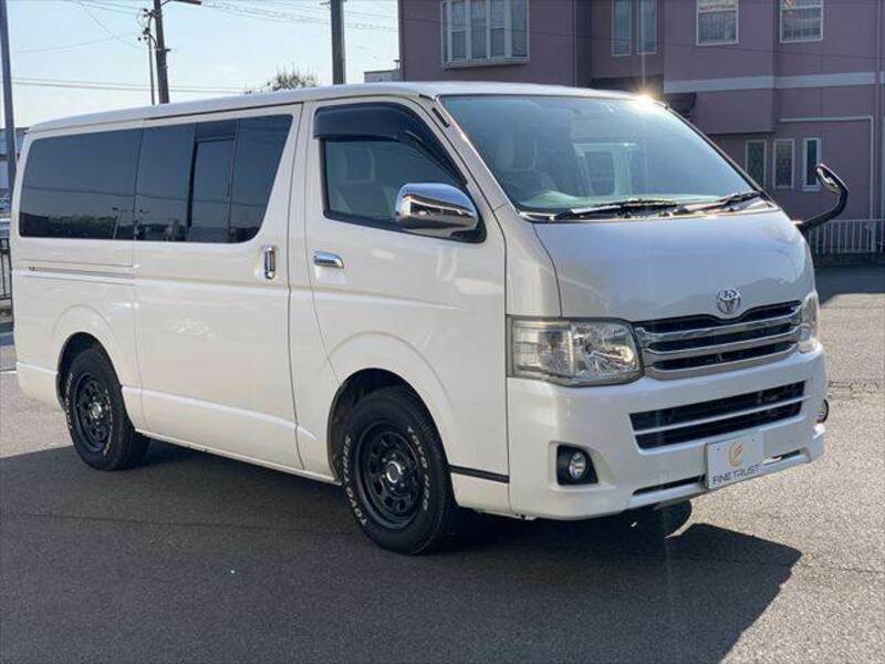 HIACE VAN-13