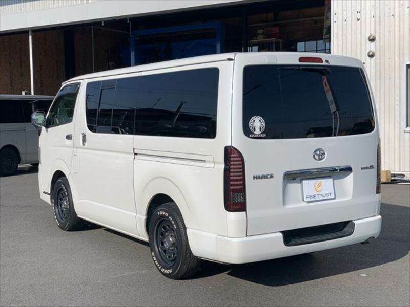 HIACE VAN-17