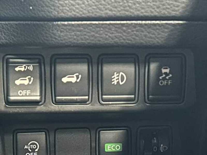 X-TRAIL-5