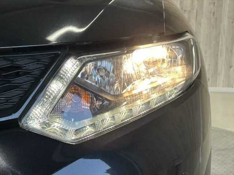 X-TRAIL-11