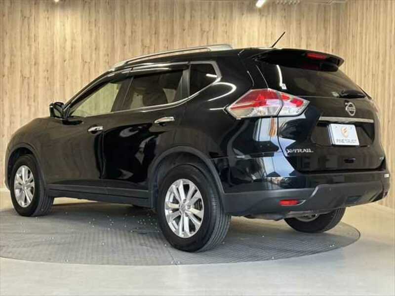X-TRAIL-19