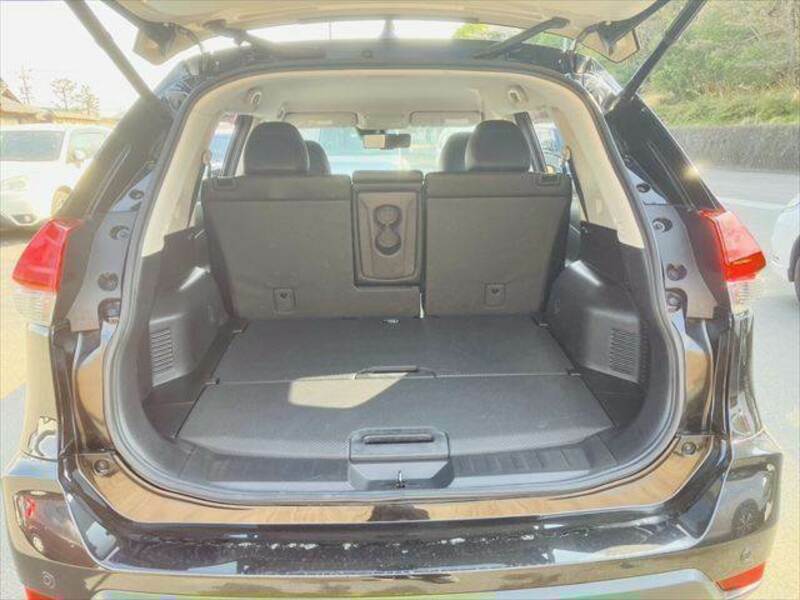 X-TRAIL-8