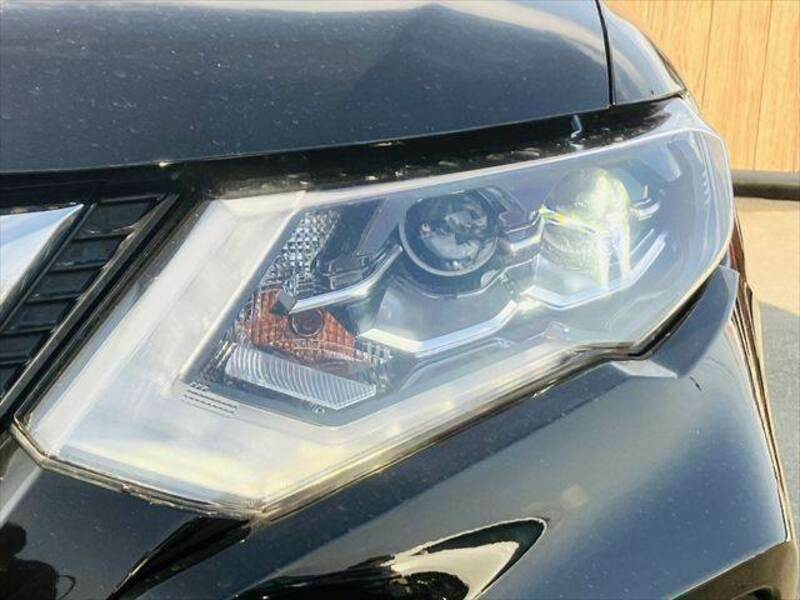 X-TRAIL-10