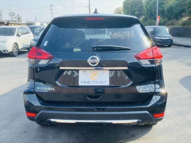 X-TRAIL-17