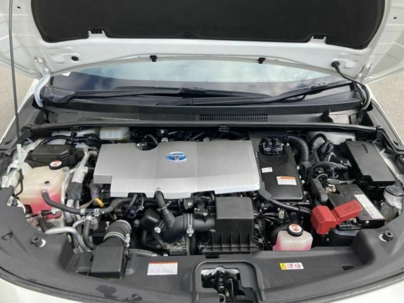 PRIUS PHV-24