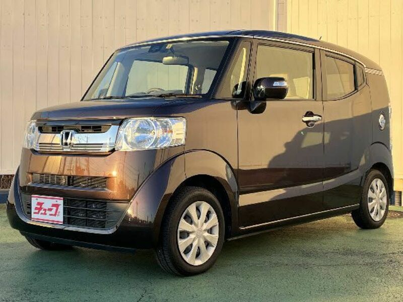 HONDA　N BOX SLASH
