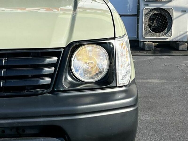 LAND CRUISER PRADO-7