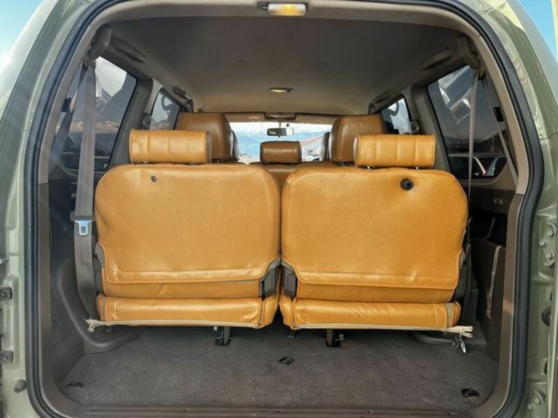 LAND CRUISER PRADO-15