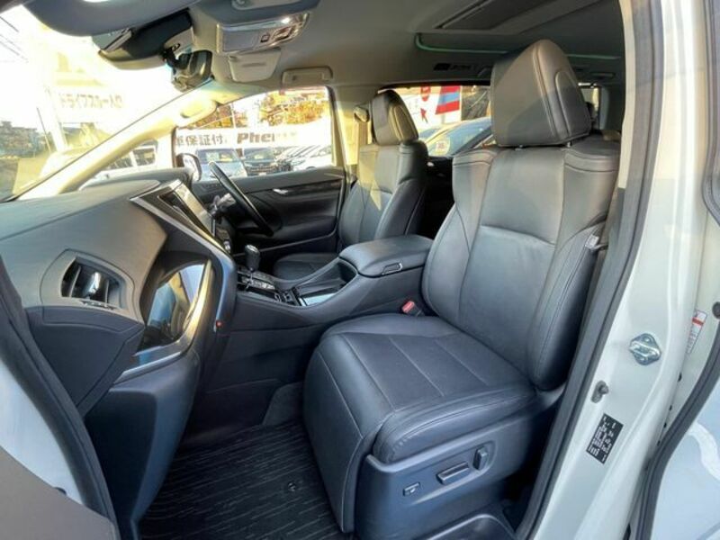 VELLFIRE-18