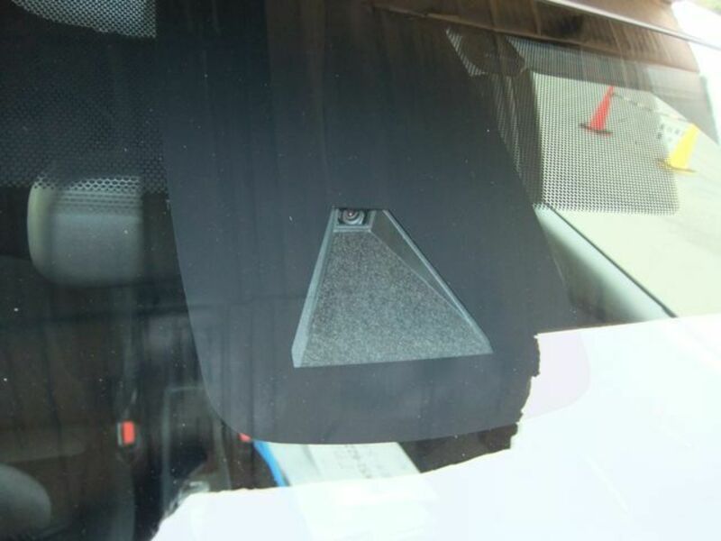 PRIUS-22