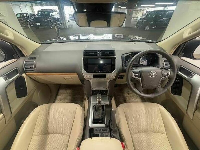 LAND CRUISER PRADO-1