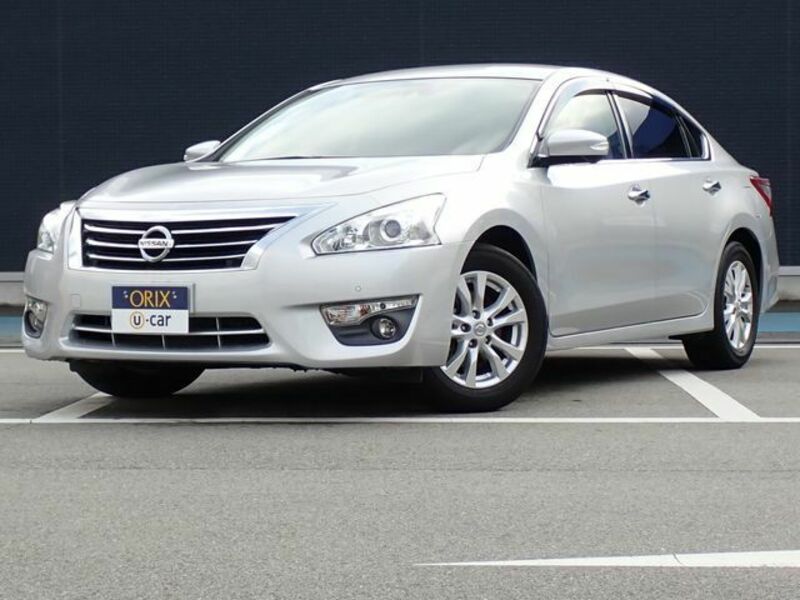 NISSAN　TEANA