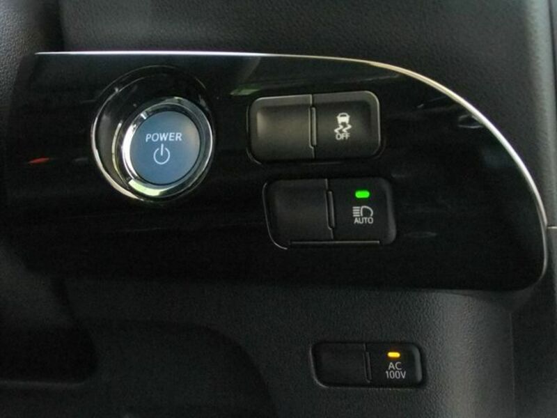 PRIUS-9