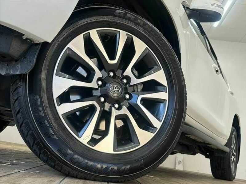 LAND CRUISER PRADO-17