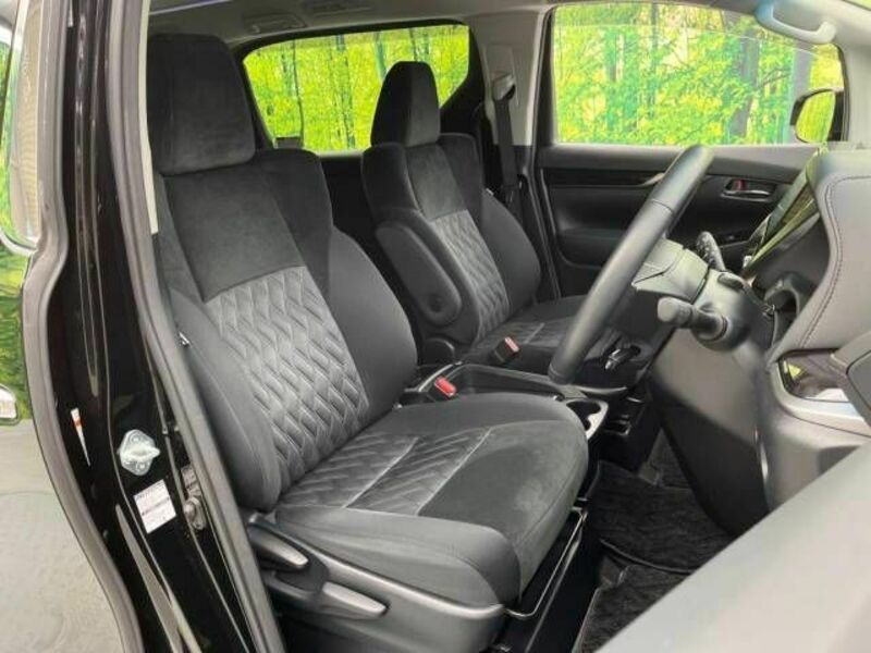 VELLFIRE-8