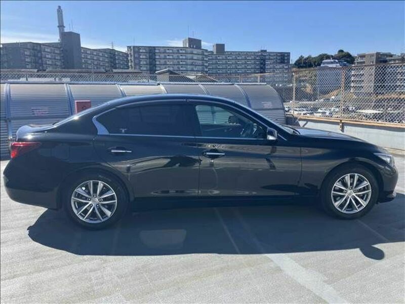 SKYLINE-27