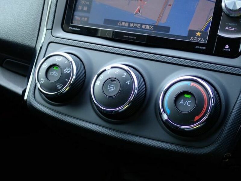 COROLLA AXIO-6