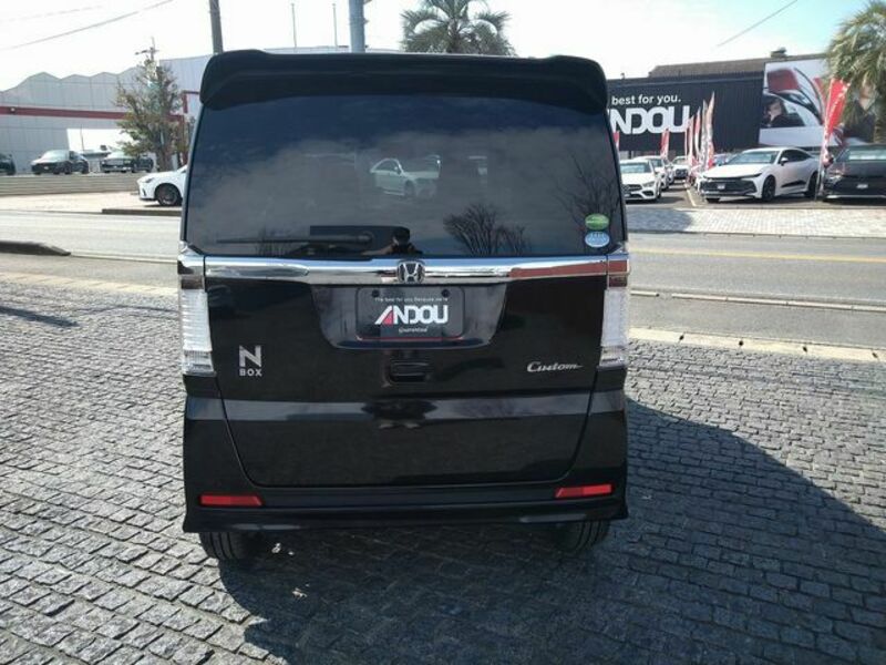 N BOX CUSTOM-6