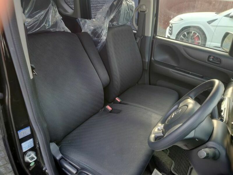 N BOX CUSTOM-11