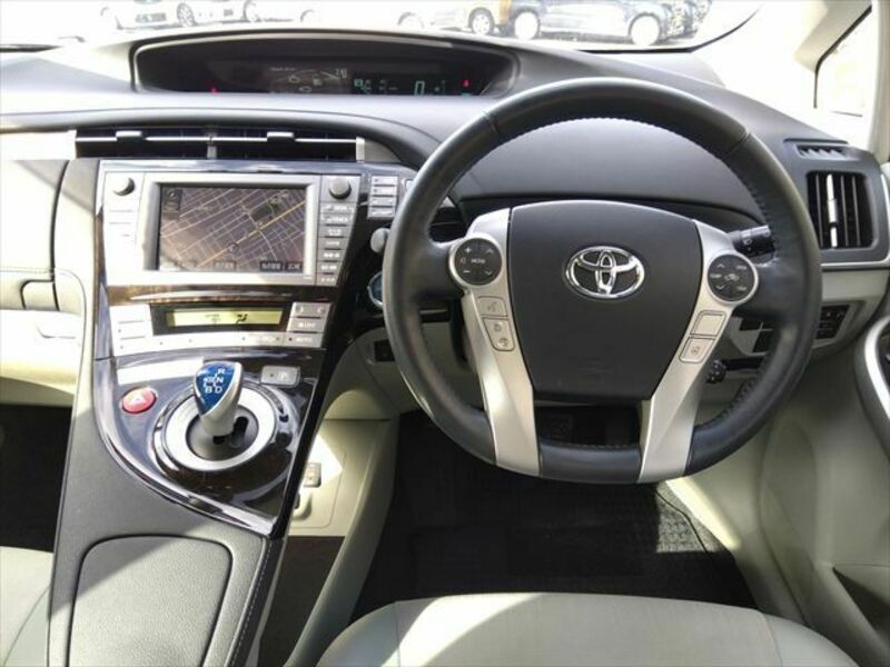PRIUS PHV-1