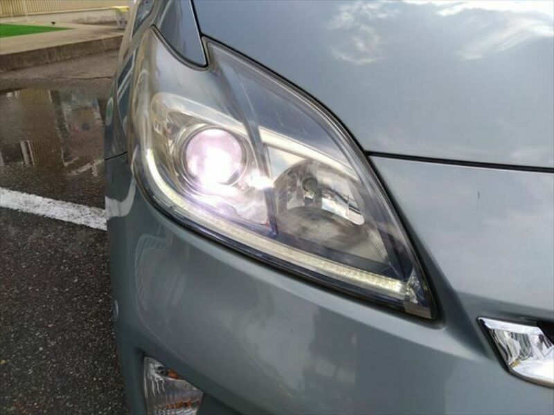 PRIUS PHV-3