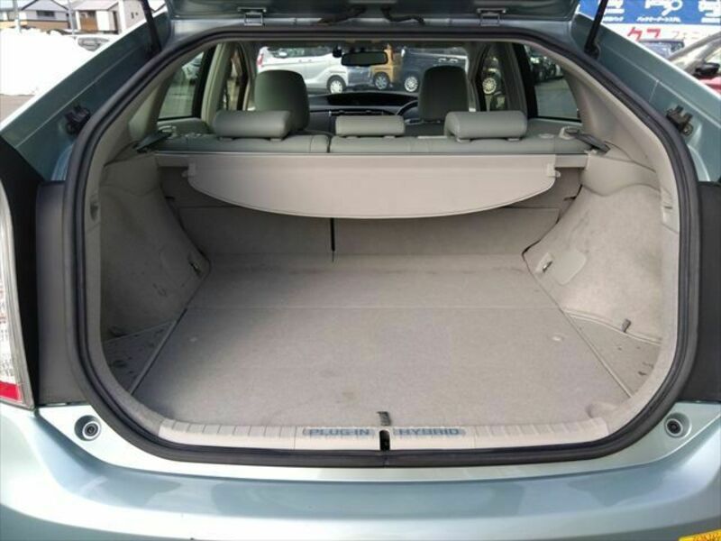 PRIUS PHV-7
