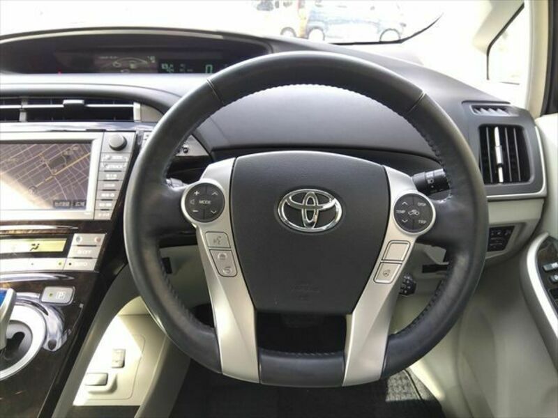 PRIUS PHV-19