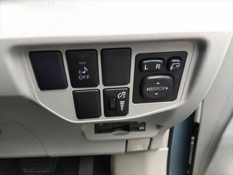 PRIUS PHV-26