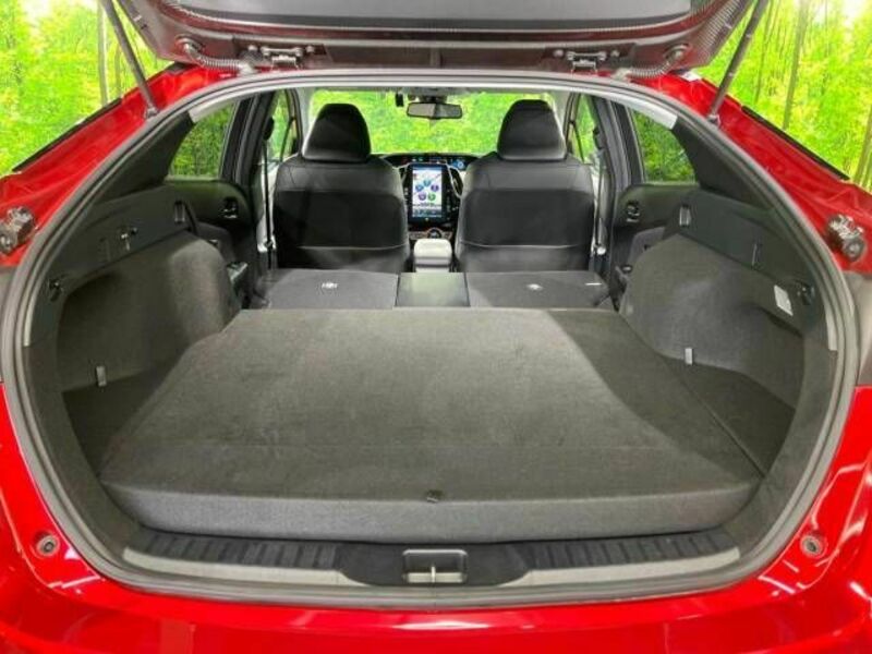 PRIUS PHV-10