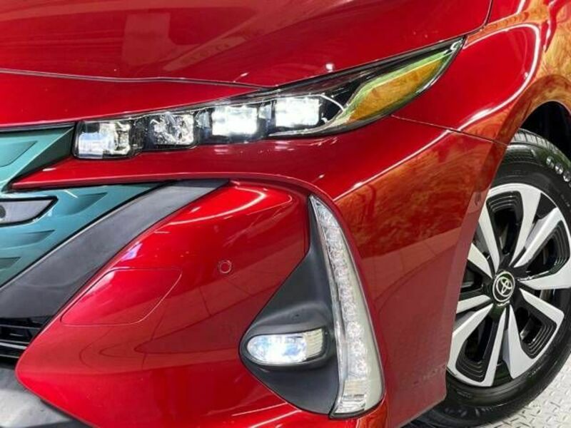 PRIUS PHV-12