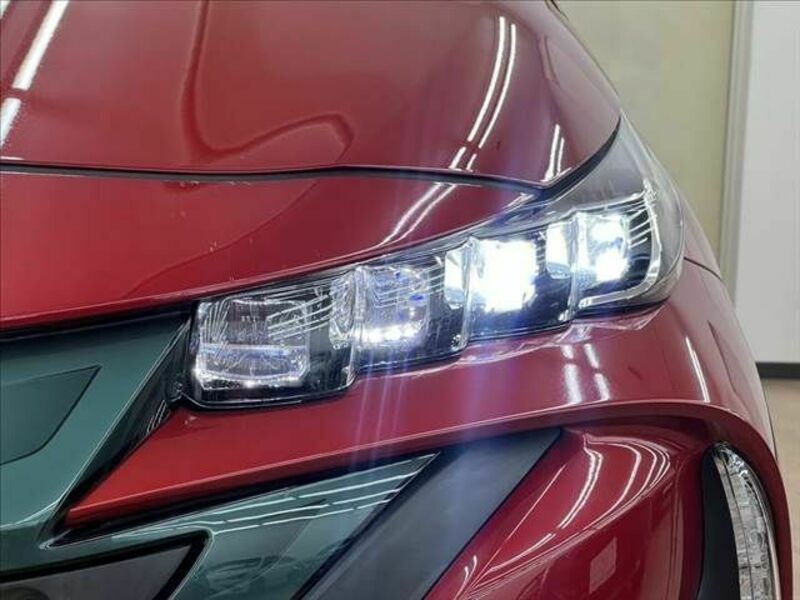 PRIUS PHV-9