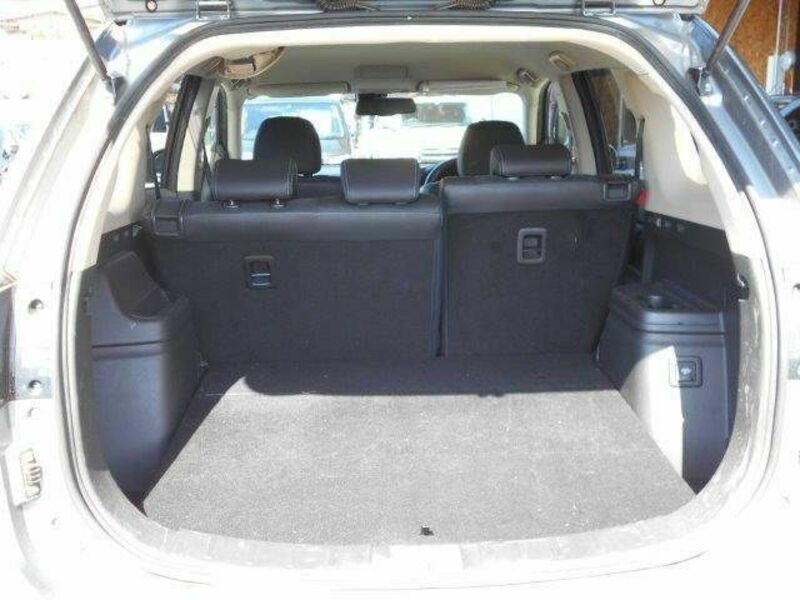 OUTLANDER PHEV-8
