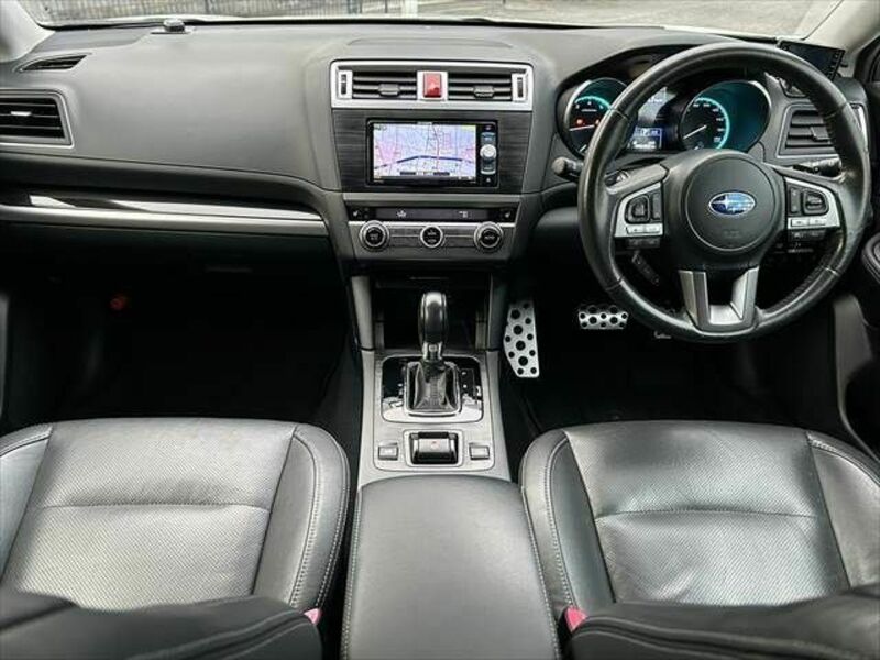 LEGACY OUTBACK-1