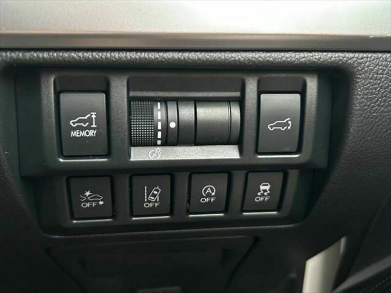 LEGACY OUTBACK-5