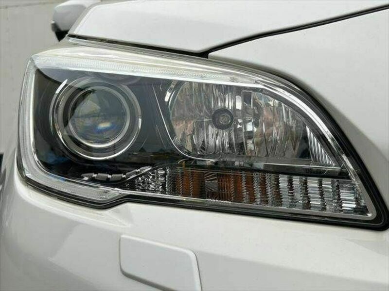 LEGACY OUTBACK-22