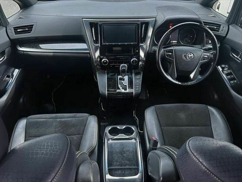 VELLFIRE-1