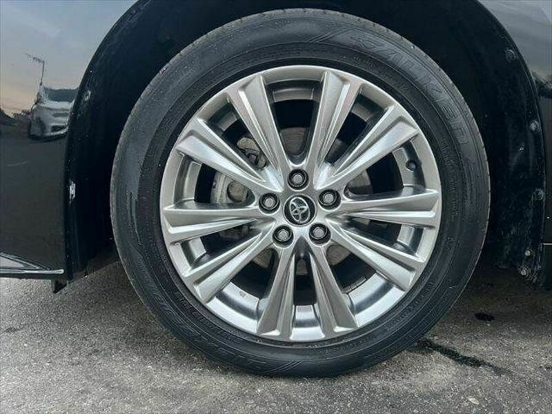 VELLFIRE-11