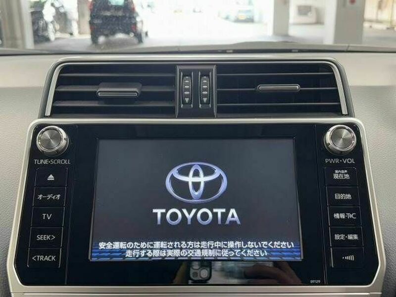 LAND CRUISER PRADO-2