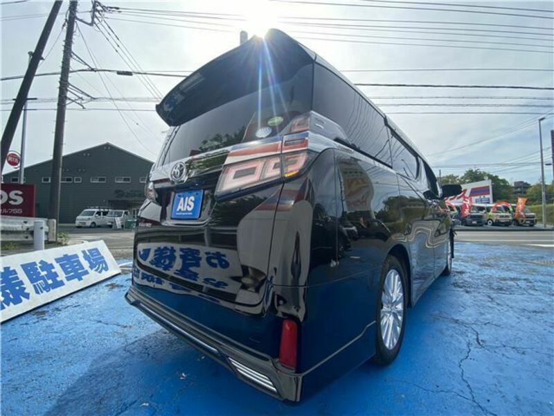 VELLFIRE-1
