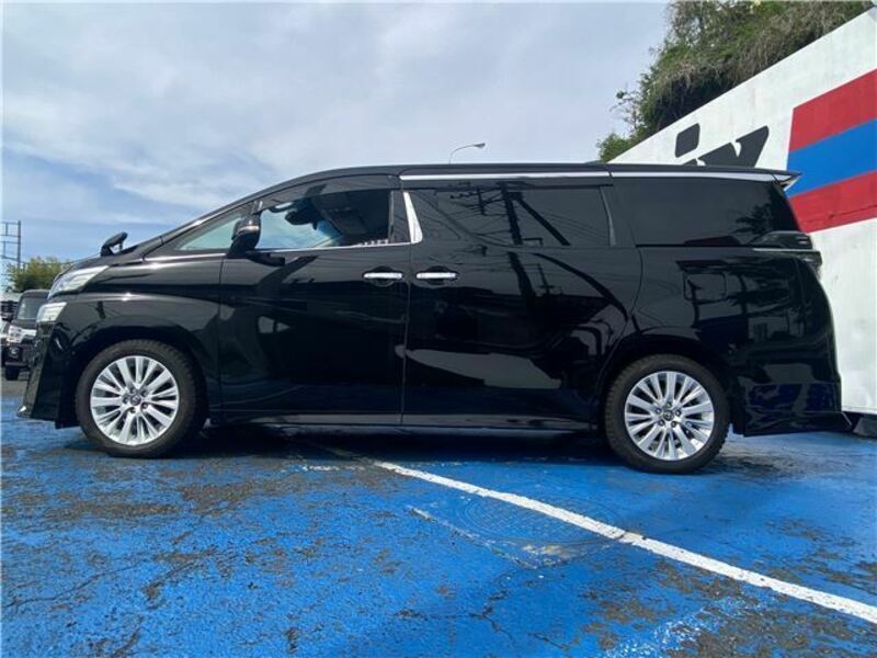 VELLFIRE-8