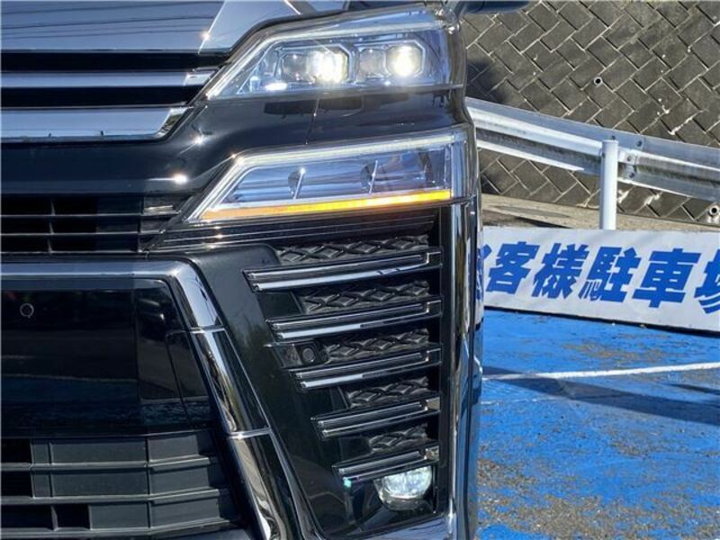 VELLFIRE-17