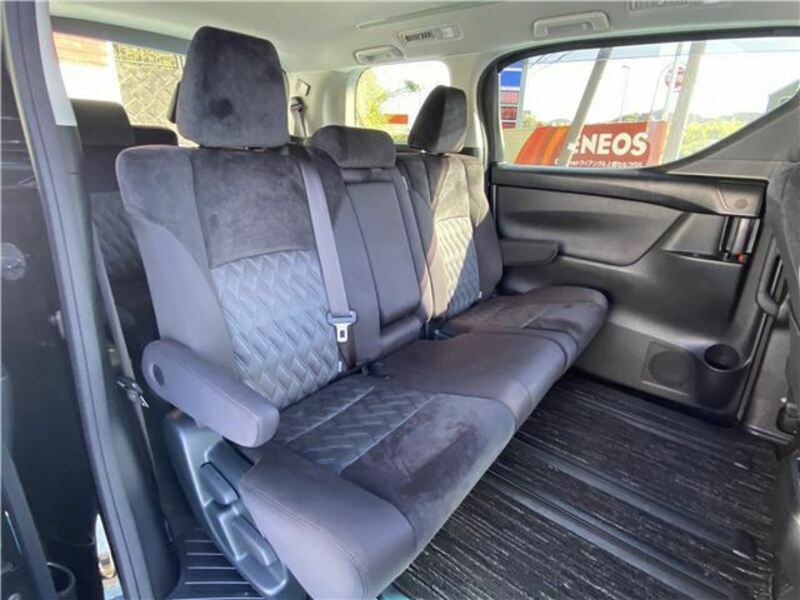 VELLFIRE-24