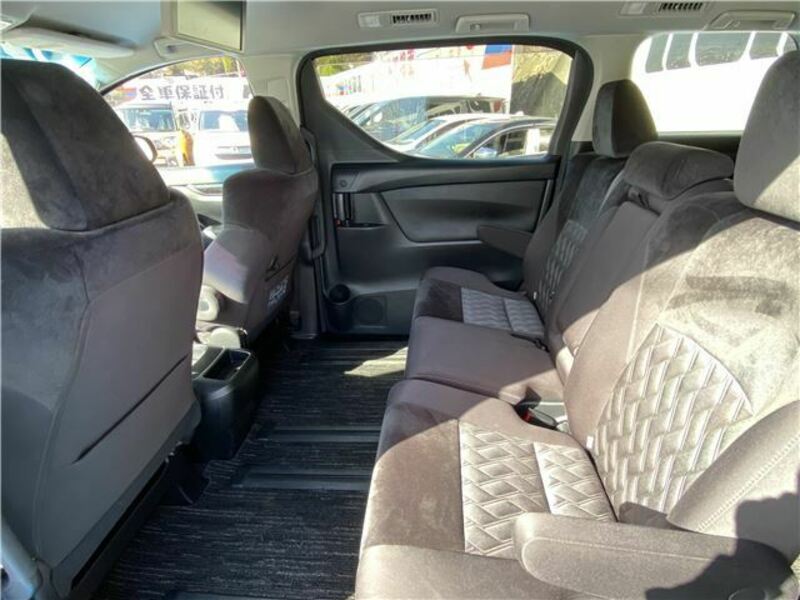 VELLFIRE-32