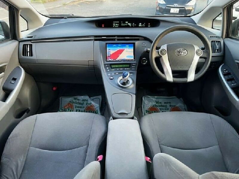 PRIUS-1