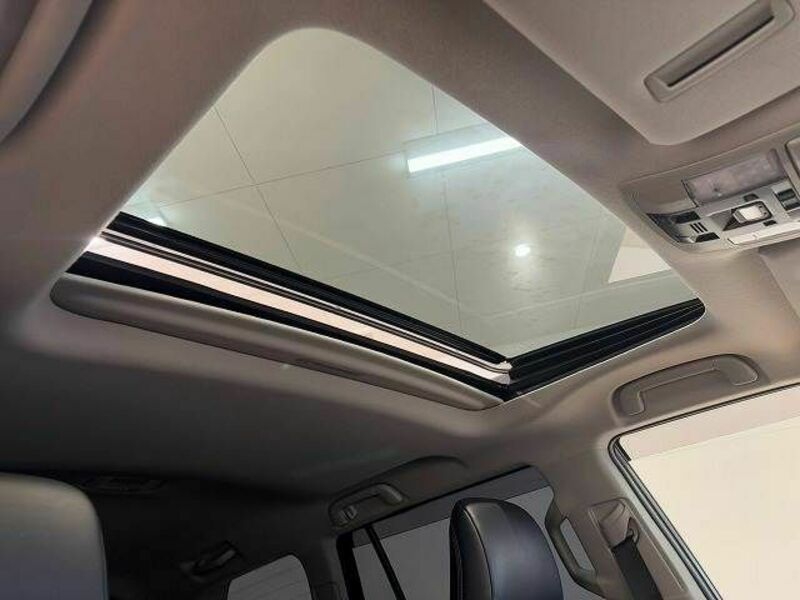 LAND CRUISER PRADO-4