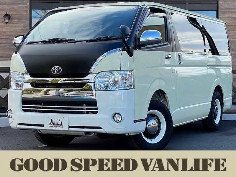 TOYOTA　HIACE VAN